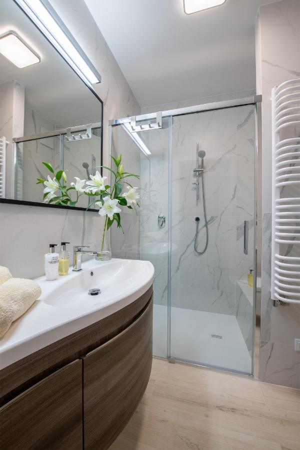 Business Kasprzaka Serviced P&o Apartment *